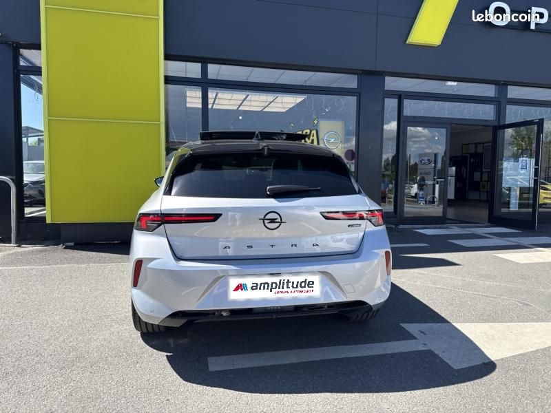 Opel Astra 1.2 Turbo Hybrid 145ch Ultimate e-DCT 6 (image 6)