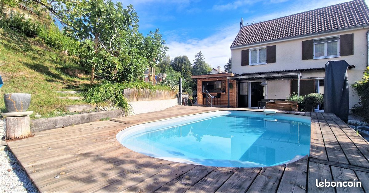 Maison 5 pièces 109 m² · à Saint-Marcellin · 109 m² · 269 000 €