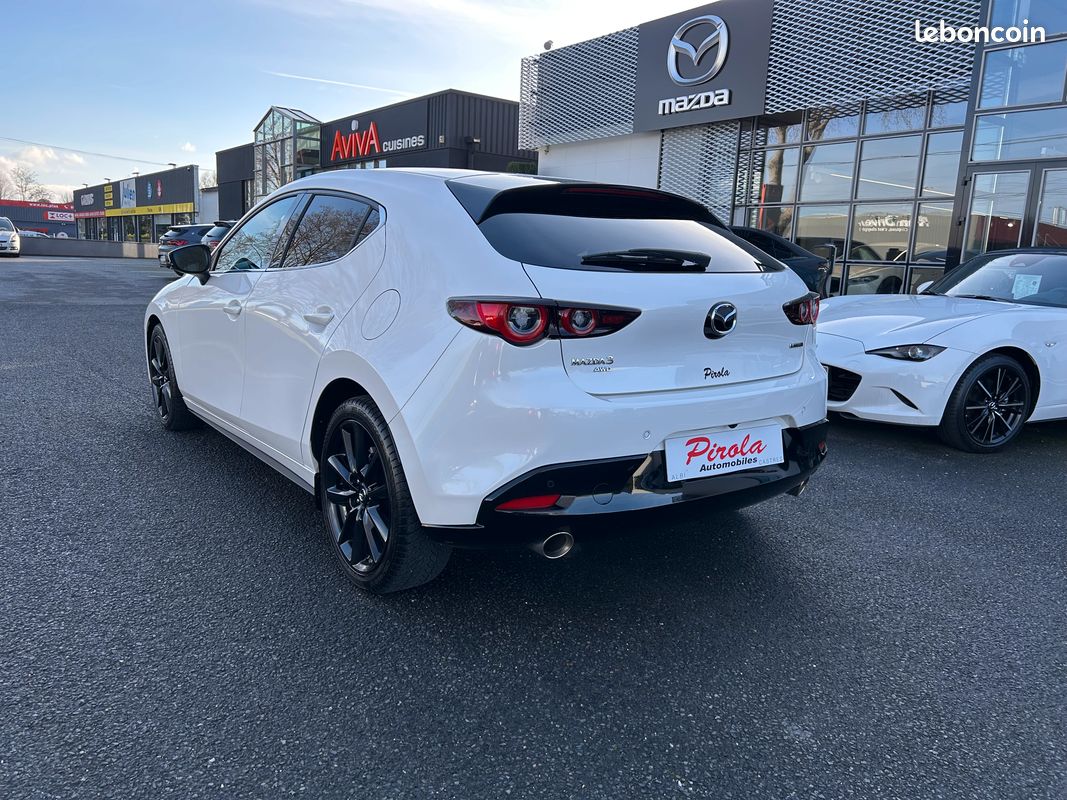 Mazda 3 2.0 186ch Skyactiv x BVA TAKUMI 4X4 (image 2)