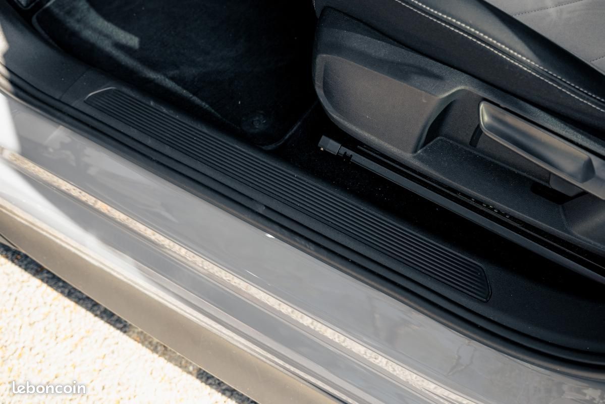Volkswagen ID.3 204 ch Pro Performance Active (image 16)