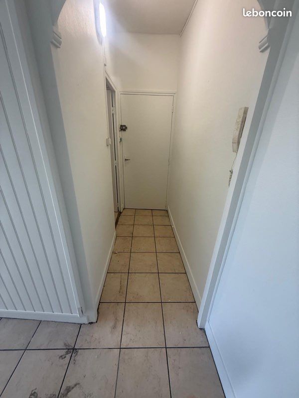 Appartement 5 pièces 110 m² · à Saint-Chamond · 110 m² · 680 €/mois