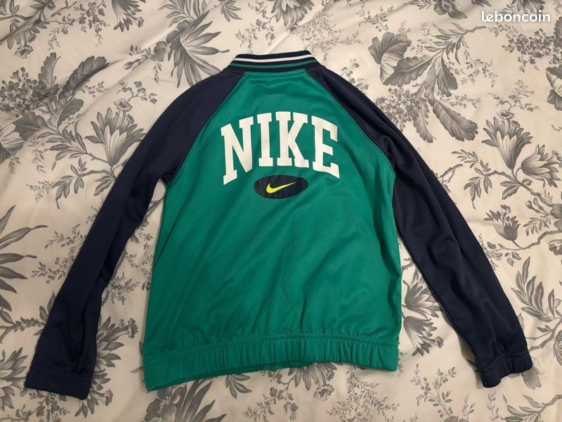 Nike Ensemble Garcon Ans Ensemble (Veste, Pantalon Et T-shirt