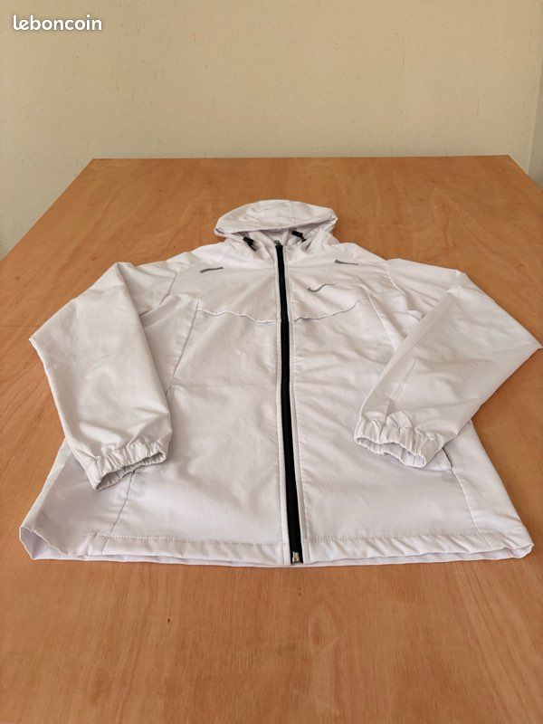 Veste blanche Nike taille L (image 2)
