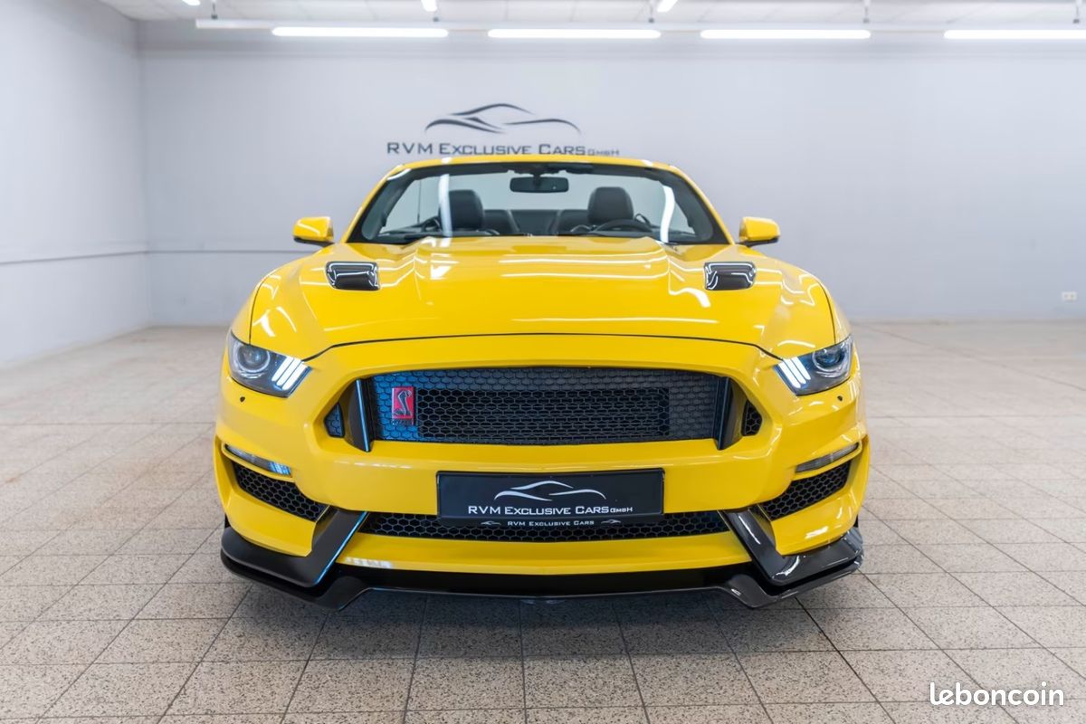 FORD Mustang GT CABRIOLET 5.0 V8 426CH BVA - GPL - CUIR - APPLE CARPLAY (image 2)