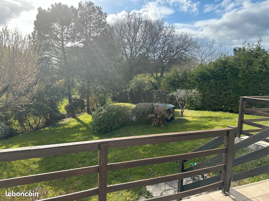 Maison 5 pièces 140 m² · à Pont-du-Casse · 140 m² · 275 000 €