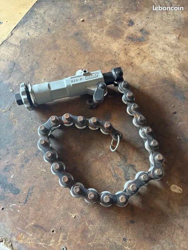 Coupe tube fonte Ridgid (image 1)