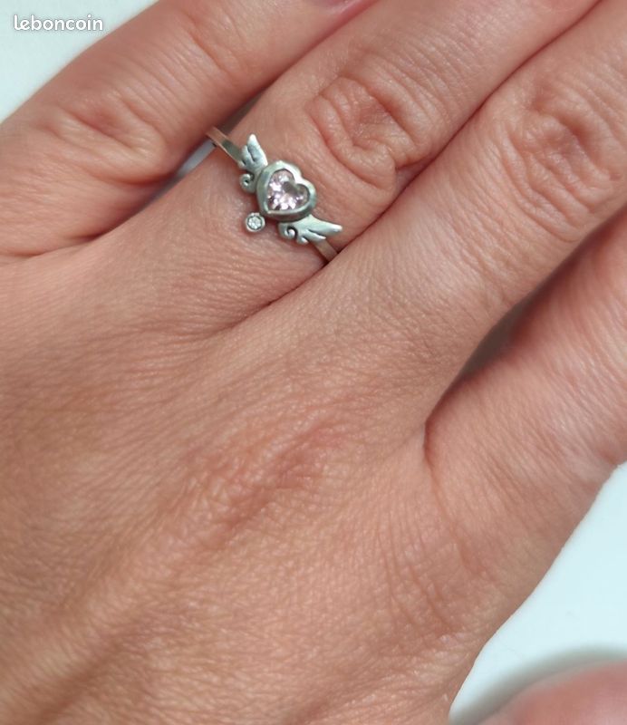 Bague artisanale de MARTA FONTANALS (Espagne). Argent, oxyde de zirconium rose, diamant (image 5)