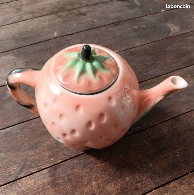 Théière barbotine fraise 🍓 (image 3)