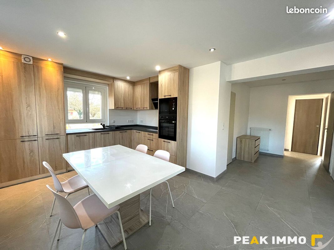 Appartement 3 pièces 61 m² · à Reignier-Ésery · 61 m² · 279 000 €