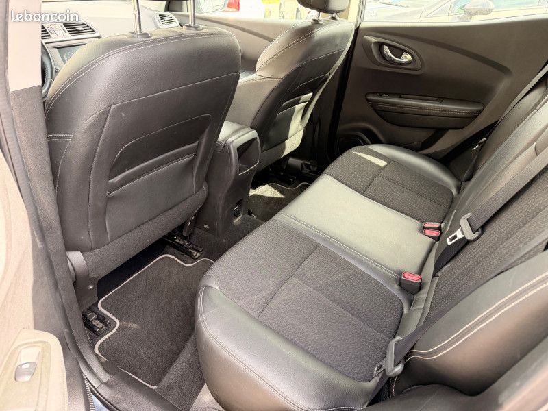 Renault KADJAR 1.2 TCE 130CH ENERGY INTENS (image 12)