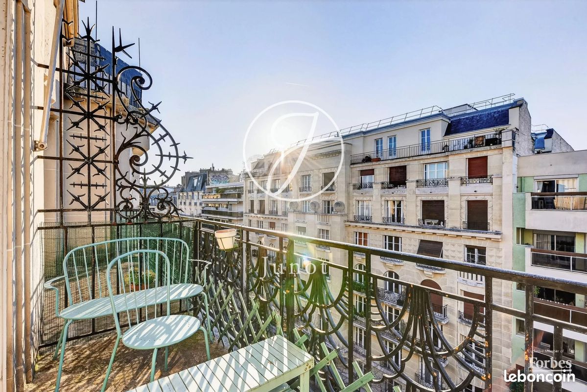 Appartement 4 pièces 95 m² · à Paris · 95 m² · 1 070 000 €