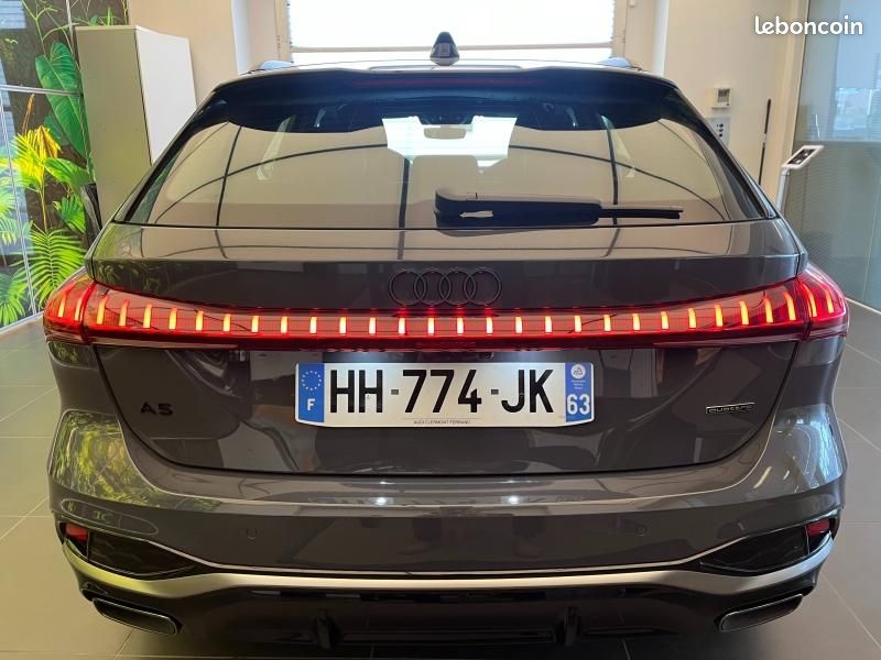 Audi A5 Avant 2.0 e-hybrid 299ch S line quattro S tronic 7 (image 20)