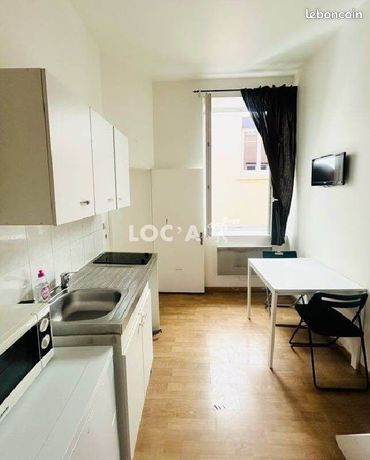 Studio 1 pièce 18 m² — 2