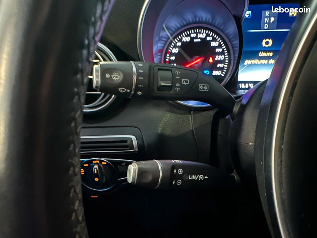 MERCEDES CLASSE C BREAK 220 d 9G-Tronic 4Matic Fascination / TOIT OUVRANT / CAMERA (image 26)