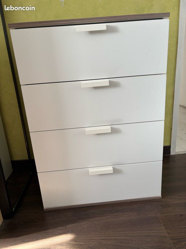 Commode (image 3)