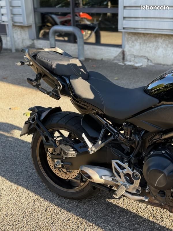 Yamaha NIKEN 850 GT (image 2)