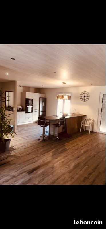 Maison 3 pièces 110 m² · à Coubon · 110 m² · 260 000 €