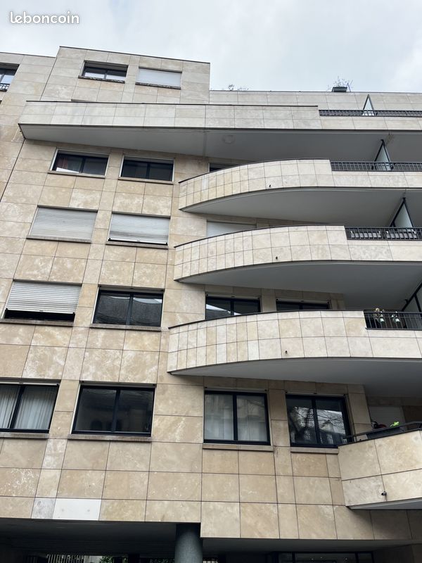 Parking 9 m² · à Paris · 9 m² · 23 000 €