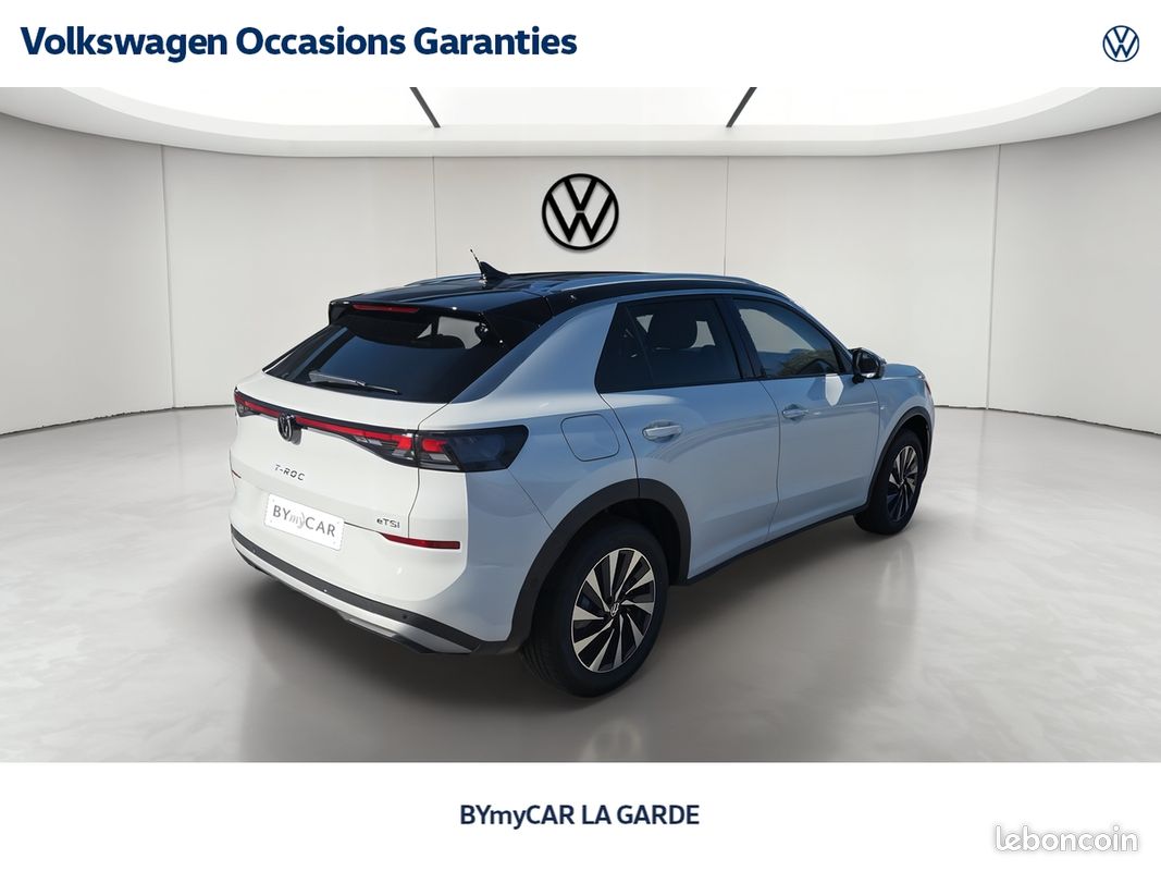 VOLKSWAGEN T-Roc 1.5 eTSI EVO2 Hybrid 116 ch DSG7 Style (image 5)
