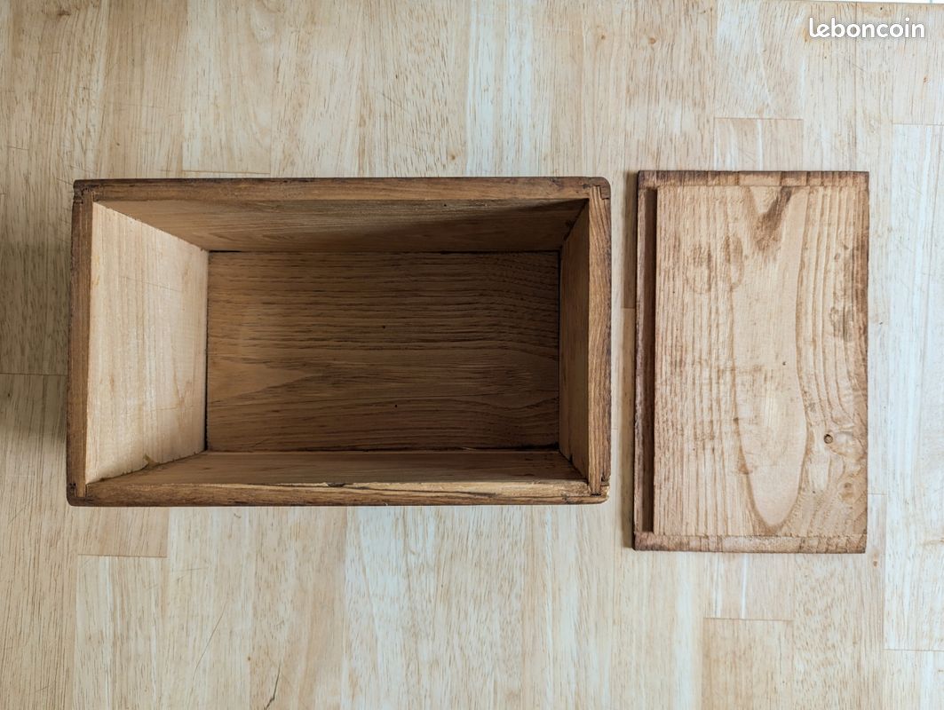 Boîte en bois foncé (image 6)