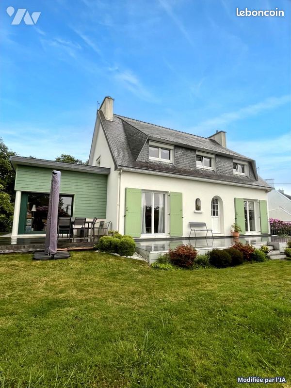 Maison 7 pièces 172 m² · à Saint-Évarzec · 172 m² · 465 000 €