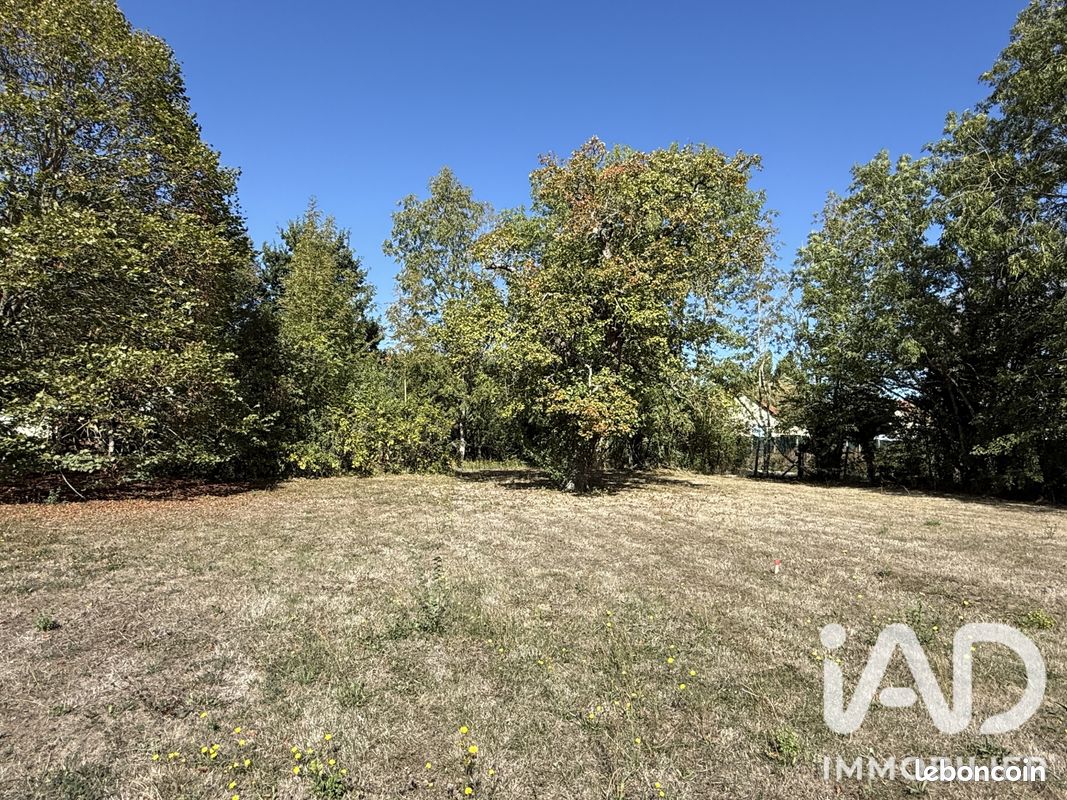 Terrain 775 m² · à Hermeray · 775 m² · 117 000 €
