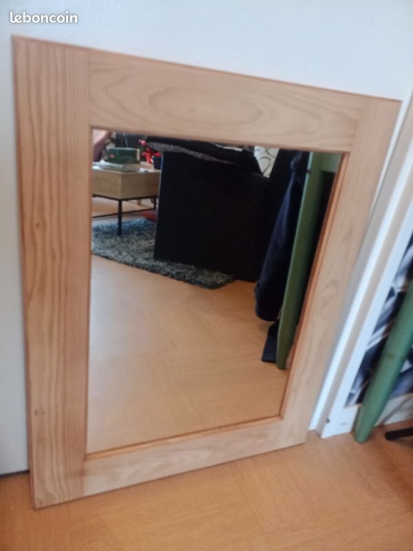 Ancien Miroir en bois . 75 x 60 cm (image 3)