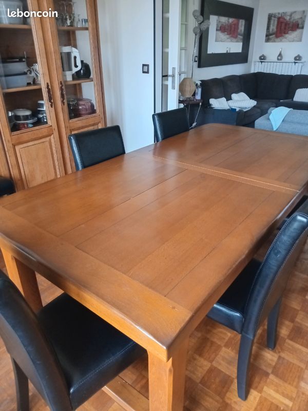 Vends mobiliers chêne salle a manger (image 3)