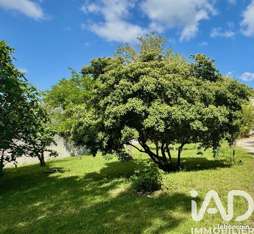 Terrain 950 m² · à Aubignan · 950 m² · 179 500 €