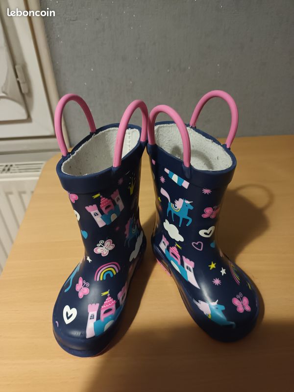 Bottes pluie bébé taille 19 Chaussures