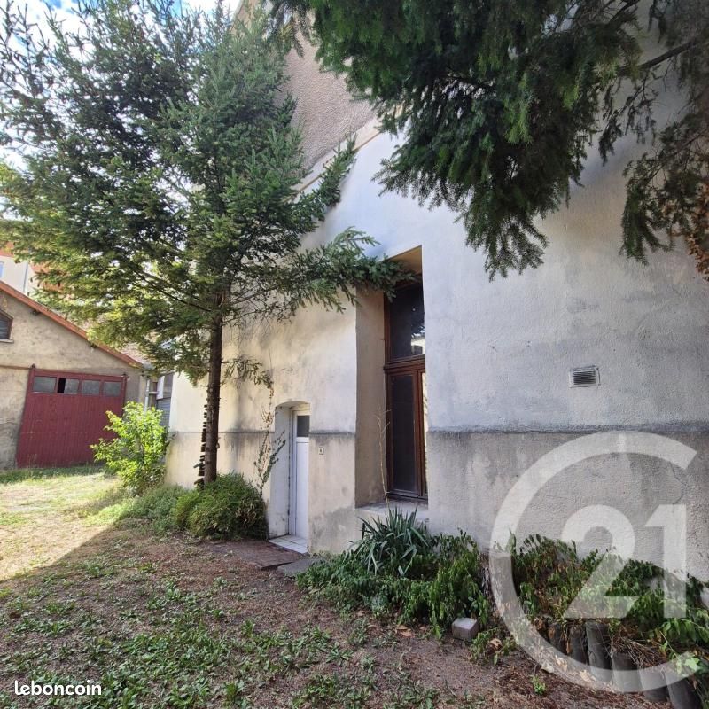 Appartement 2 pièces 76 m² · à Roanne · 76 m² · 40 000 €
