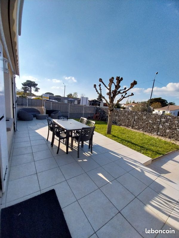 Appartement T3 avec jardin et cour fermée location disponible d'octobre à mars - Saint-Palais-sur-Mer 17420 (image principale 0)