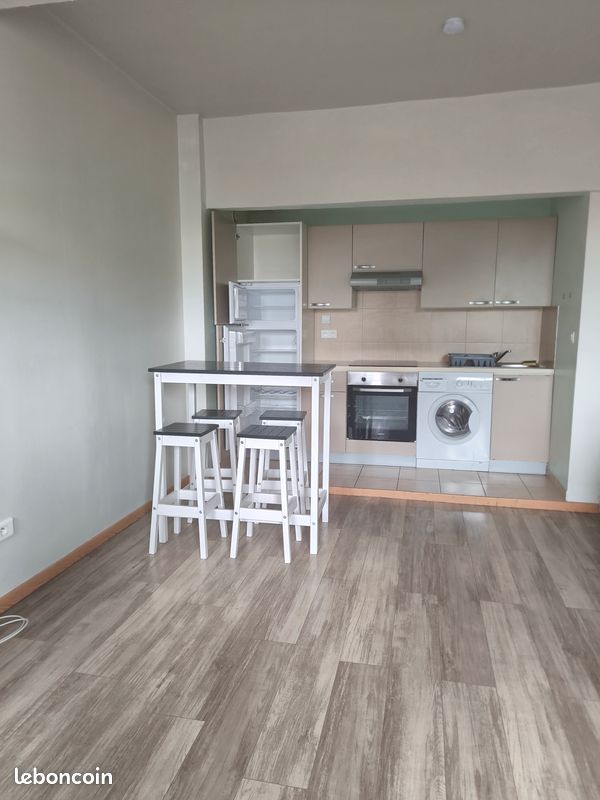 Appartement 1 pièce 35 m² · à Pamiers · 35 m² · 350 €/mois
