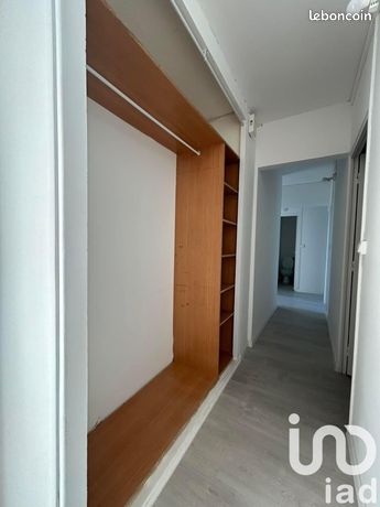 https://img.leboncoin.fr/api/v1/lbcpb1/images/64/f6/7a/64f67a94571dfa0e8bb914c4e2facf7aab924aca.jpg?rule=ad-image