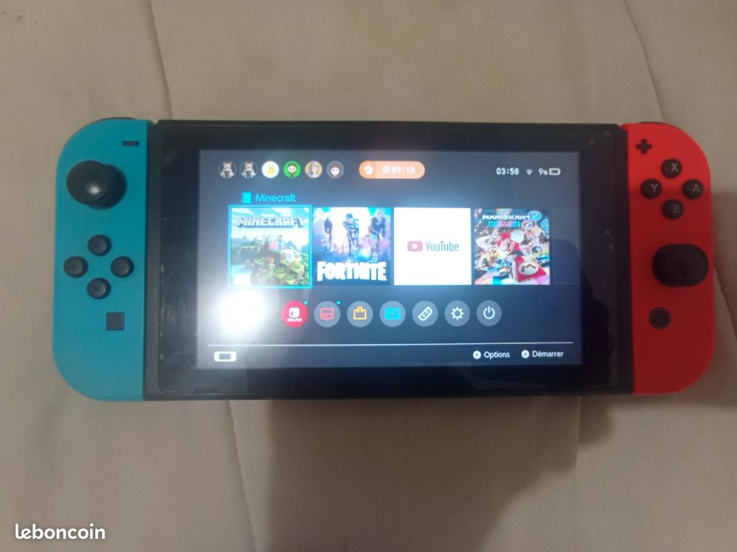 Nintendo Switch (image 2)