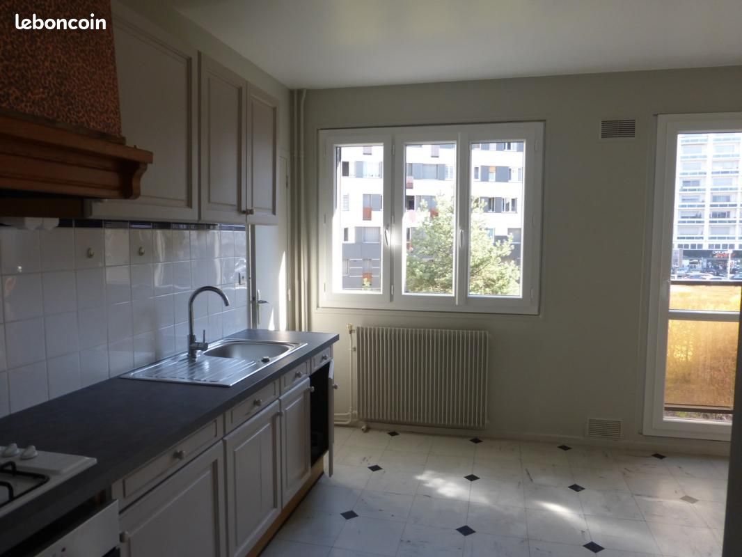 Appartement 2 pièces 52 m² · à Clermont-Ferrand · 52 m² · 610 €