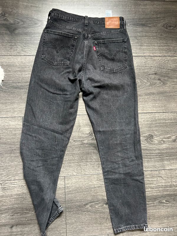 Jean Levis coupe courte 501 (image 2)