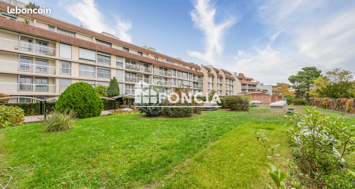 Appartement 1 pièce 28 m² · à Chatou · 28 m² · 214 000 €