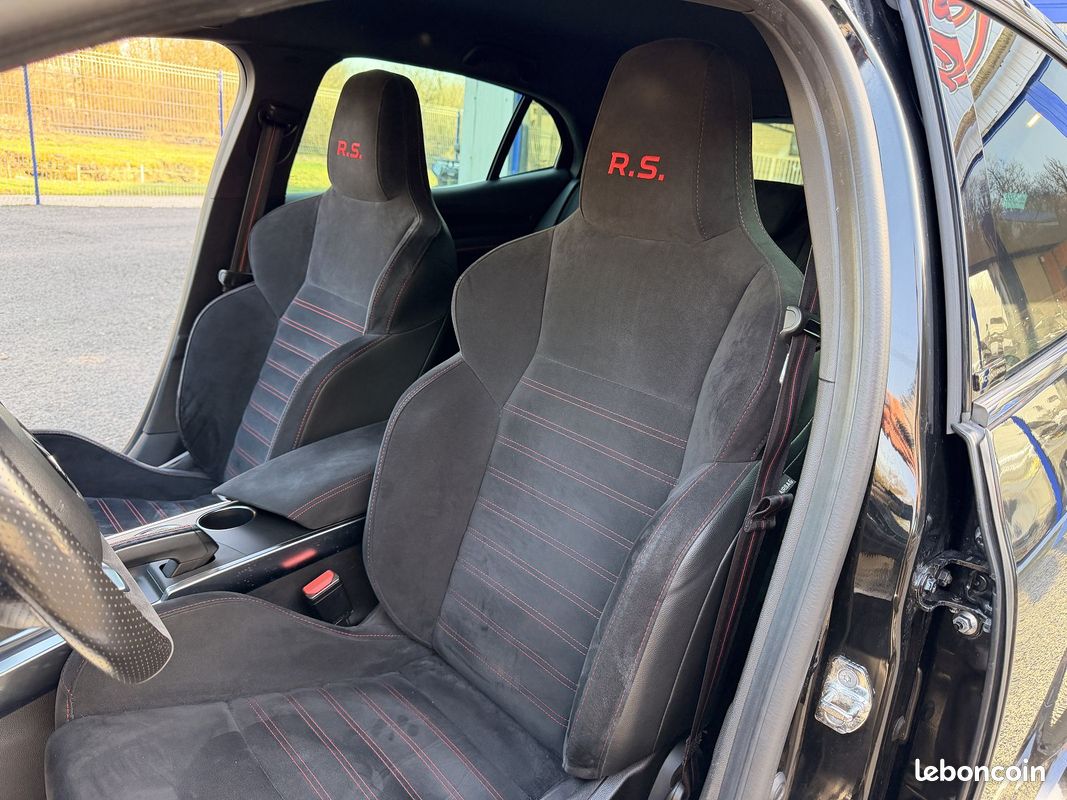 RENAULT MEGANE 4 RS 1.8 TCE 280ch HUD / RS monitor / Boite méca (image 3)