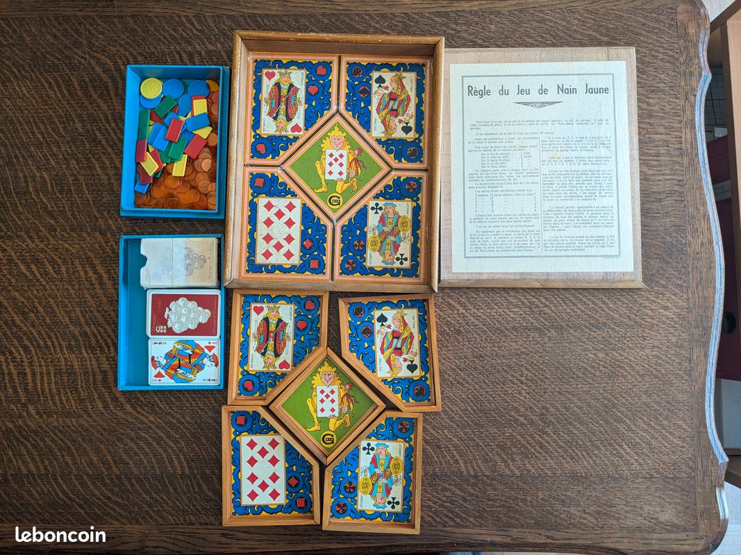 ANCIEN JEU NAIN Jaune 31 x 25 Coffret et cases en bois Jeton en bois