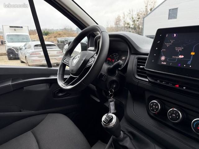 Renault Trafic L2 DCI 150 CH ZEN (image 11)