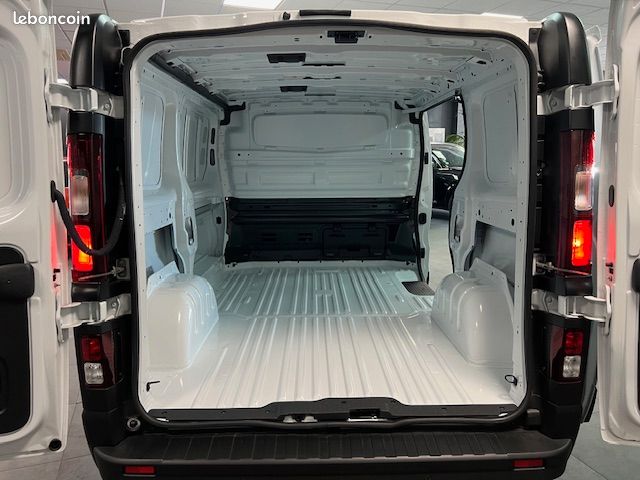 26000 HT 31% de remise sur trafic L1H1 neuf 3 Tonnes 2l 150ch advance + options (image 15)
