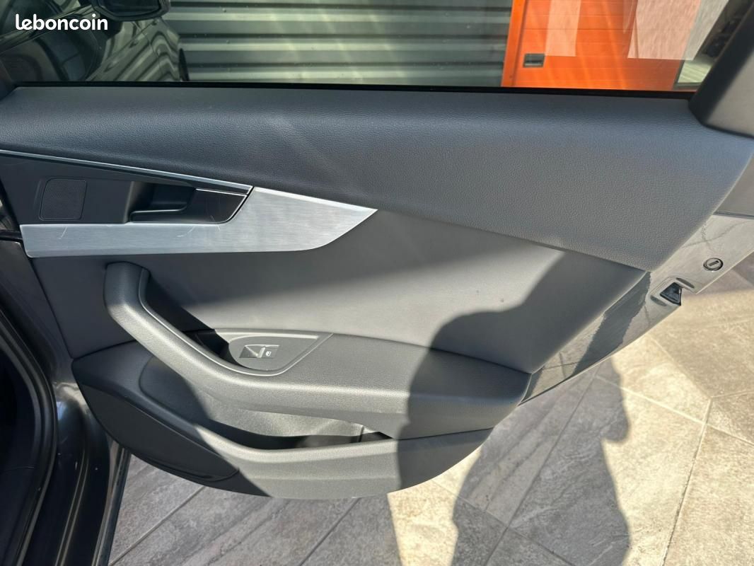 Audi A4 Avant 35 TFSI 150 S tronic 7 S line (image 18)