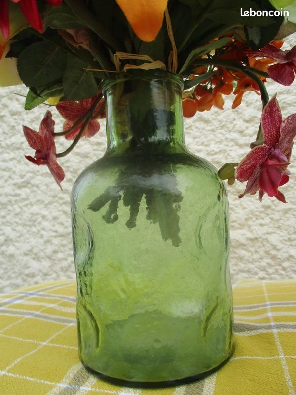 Vase Design en Verre Vert de 18,5 cm de Haut - Vintage (image 6)