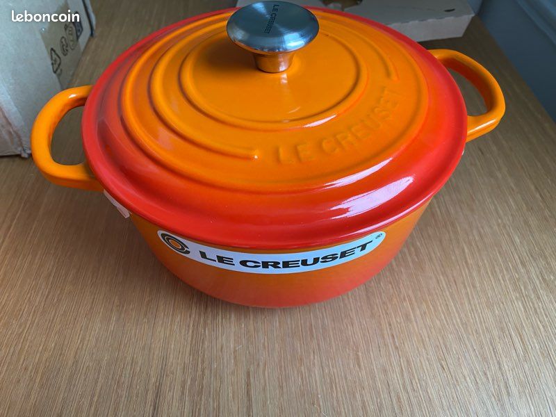 Le Creuset - Cocotte ronde en fonte émaillée 22cm/3.3L - Quincaillerie Dante