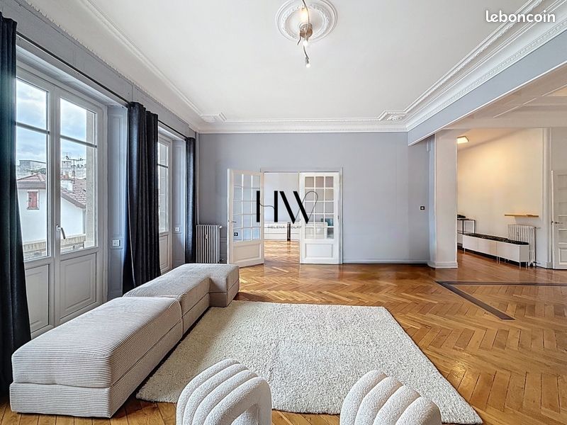 Appartement 6 pièces 161 m² · à Annemasse · 161 m² · 609 000 €