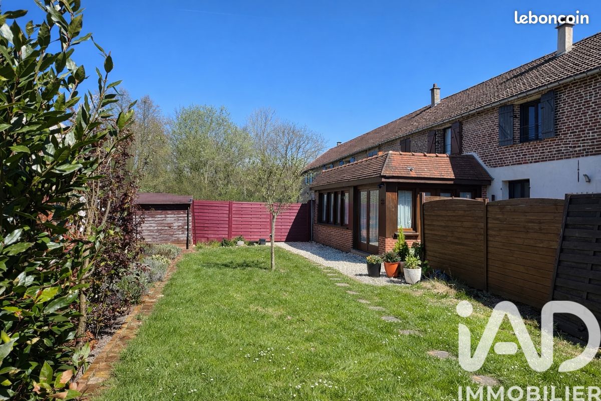 Maison 4 pièces 92 m² · à Lachapelle-aux-Pots · 92 m² · 170 000 €