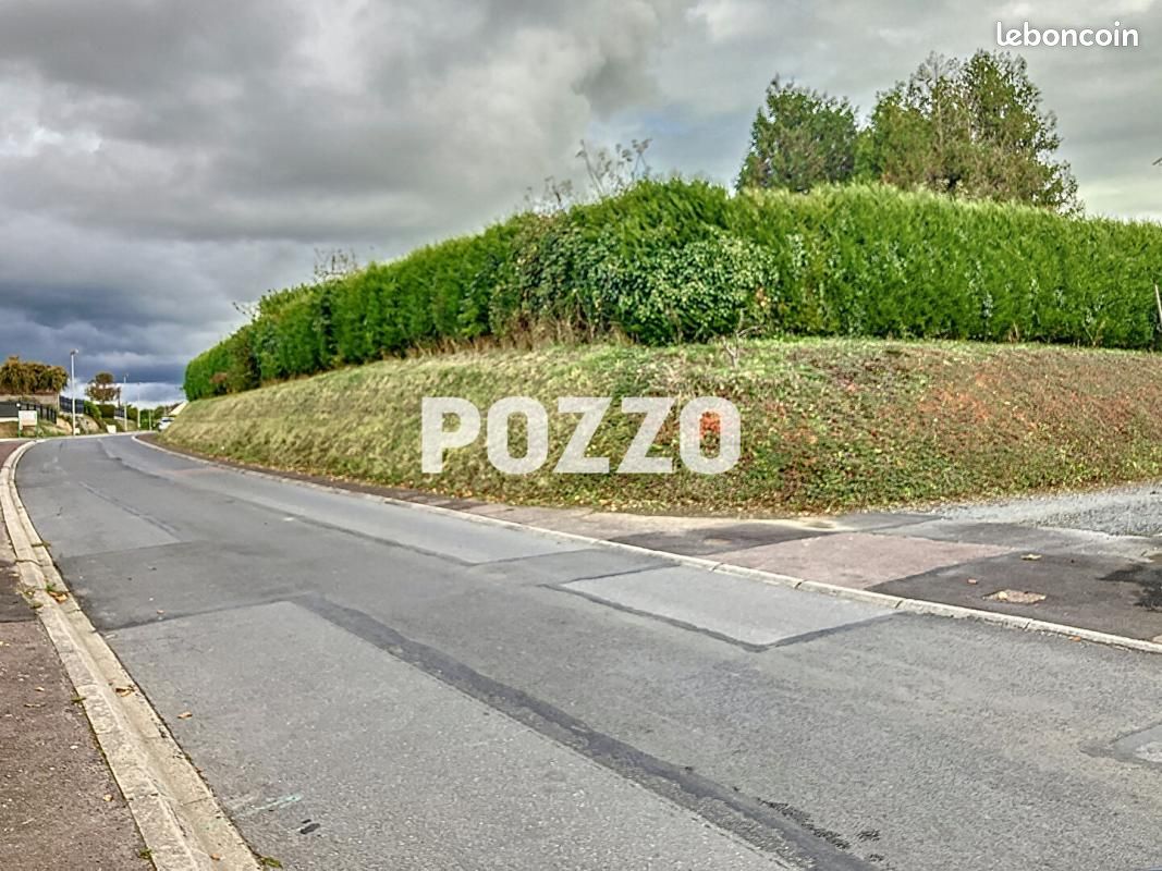 Terrain 1879 m² · à Marigny-le-Lozon · 118 500 €
