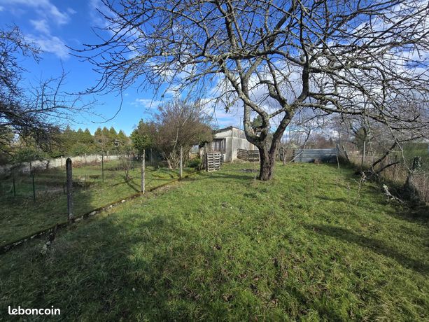 Terrain 2601 m² Limoges