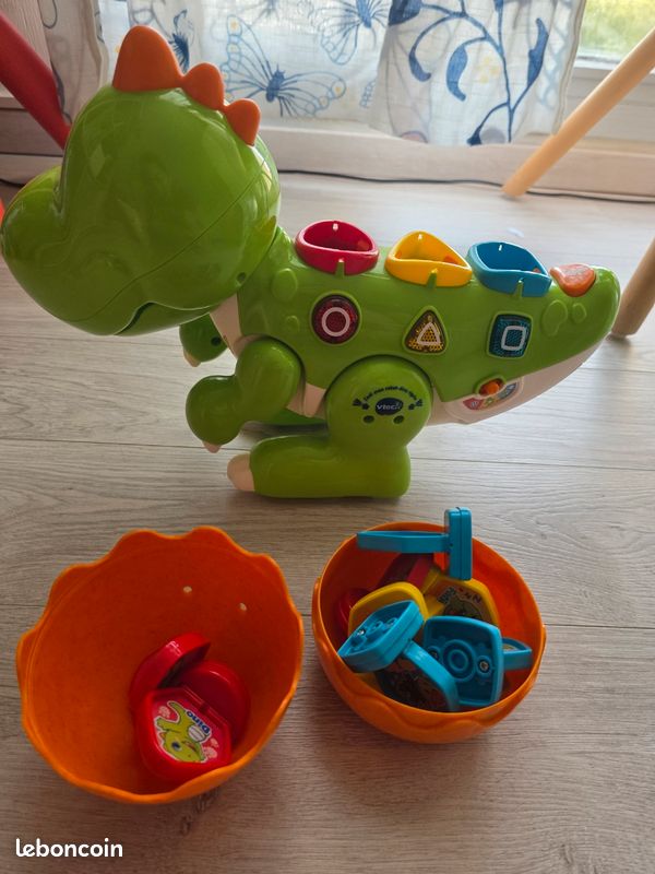 Jouet dinosaure (image 1)